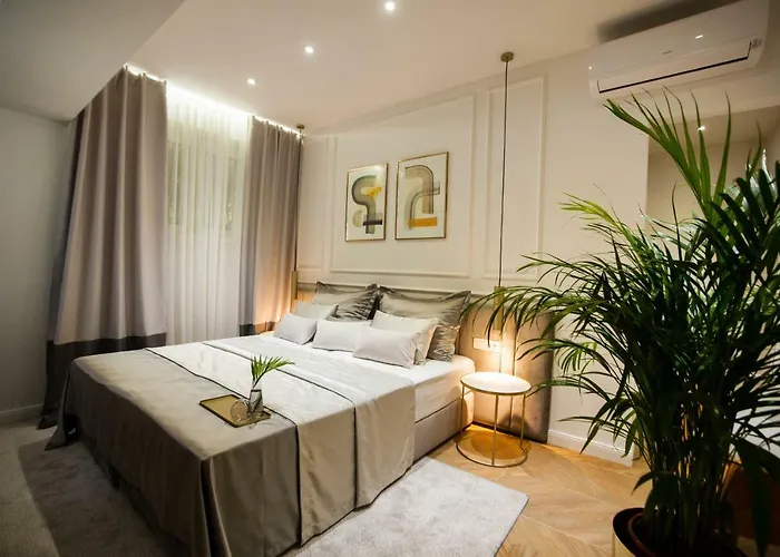 Πανσιόν Club Boutique